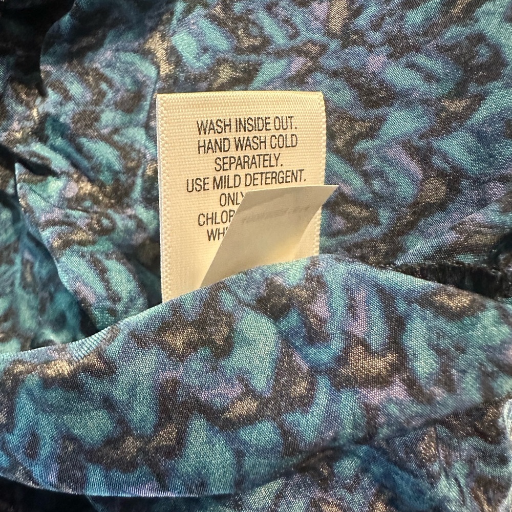 Dana Buchman Women’s Cowl Neck Blouse Metalic Multicolor Size Large - Picture 7 of 9